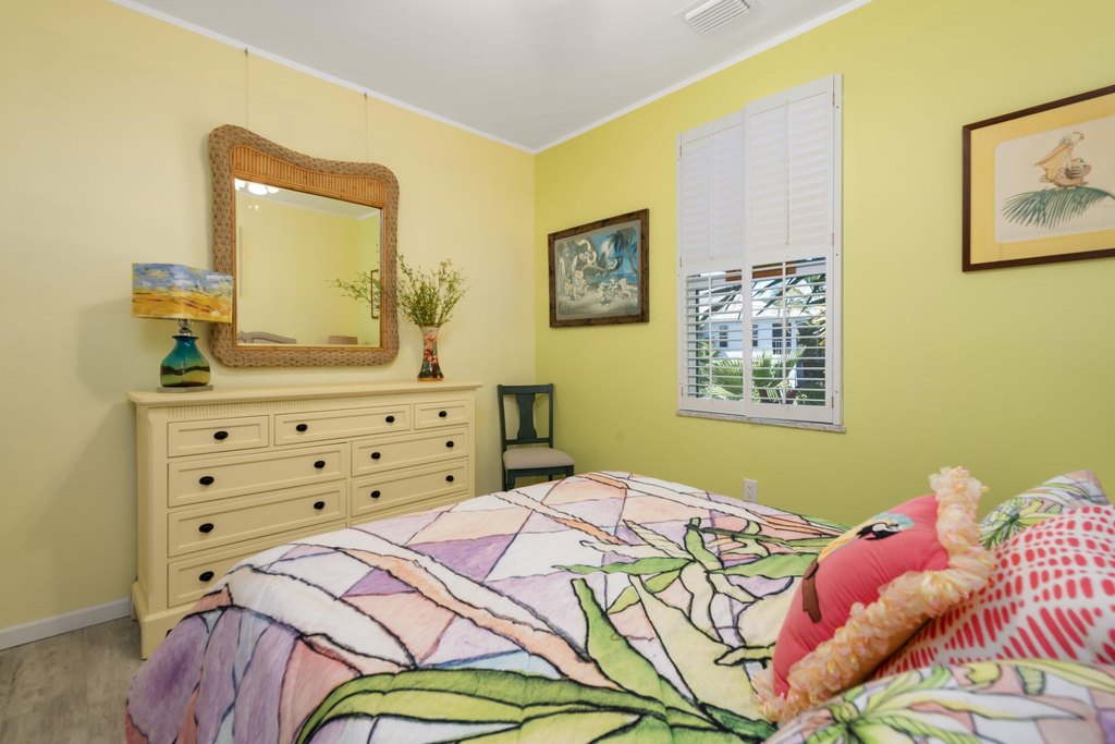 MARATHON, Florida, 33050, United States, 4 Bedrooms Bedrooms, ,3.5 BathroomsBathrooms,Residential,Forsale,1927569