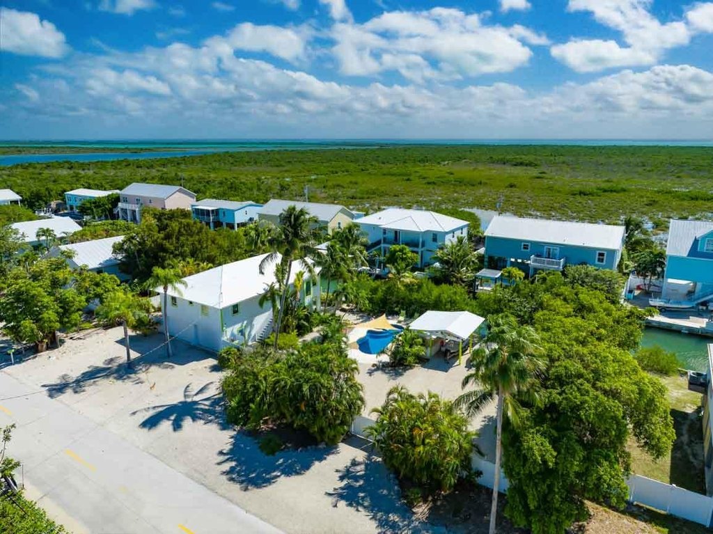 Sugarloaf, Florida, 33042, United States, 3 Bedrooms Bedrooms, ,2 BathroomsBathrooms,Residential,Forsale,1968279