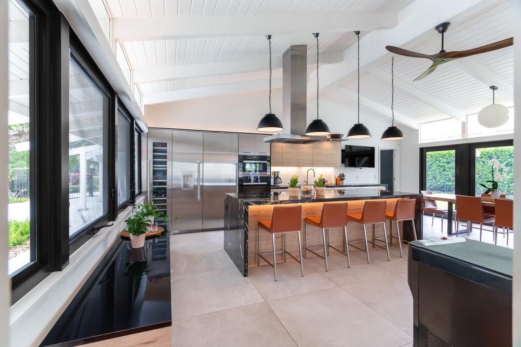Fort Lauderdale, Florida, 33304, United States, 5 Bedrooms Bedrooms, ,5 BathroomsBathrooms,Residential,Forsale,1905178