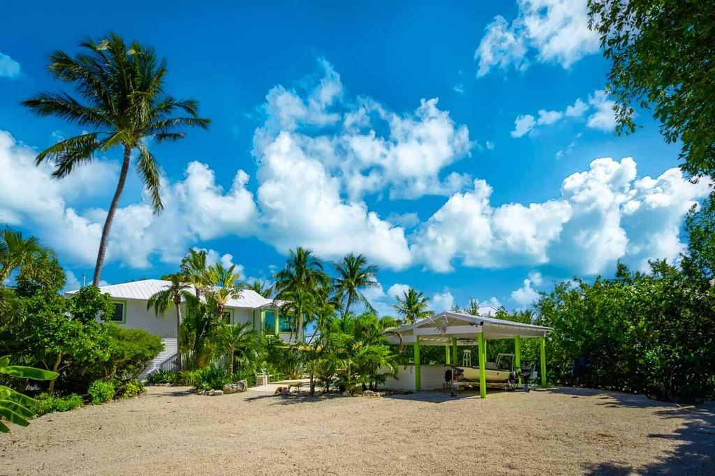 Sugarloaf, Florida, 33042, United States, 3 Bedrooms Bedrooms, ,2 BathroomsBathrooms,Residential,Forsale,1968279