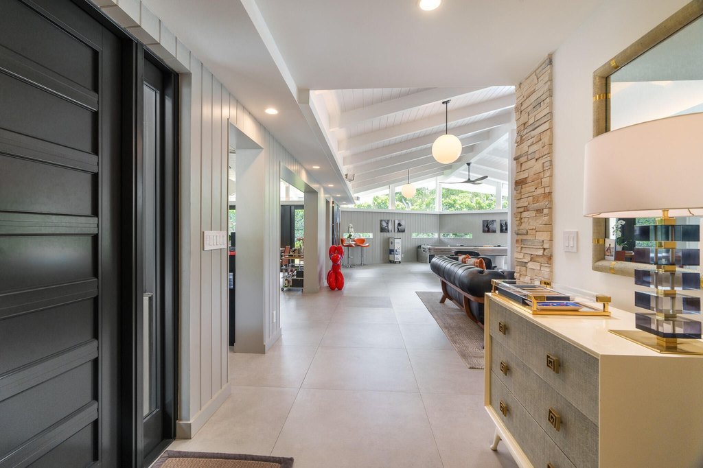 Fort Lauderdale, Florida, 33304, United States, 5 Bedrooms Bedrooms, ,5 BathroomsBathrooms,Residential,Forsale,1905178