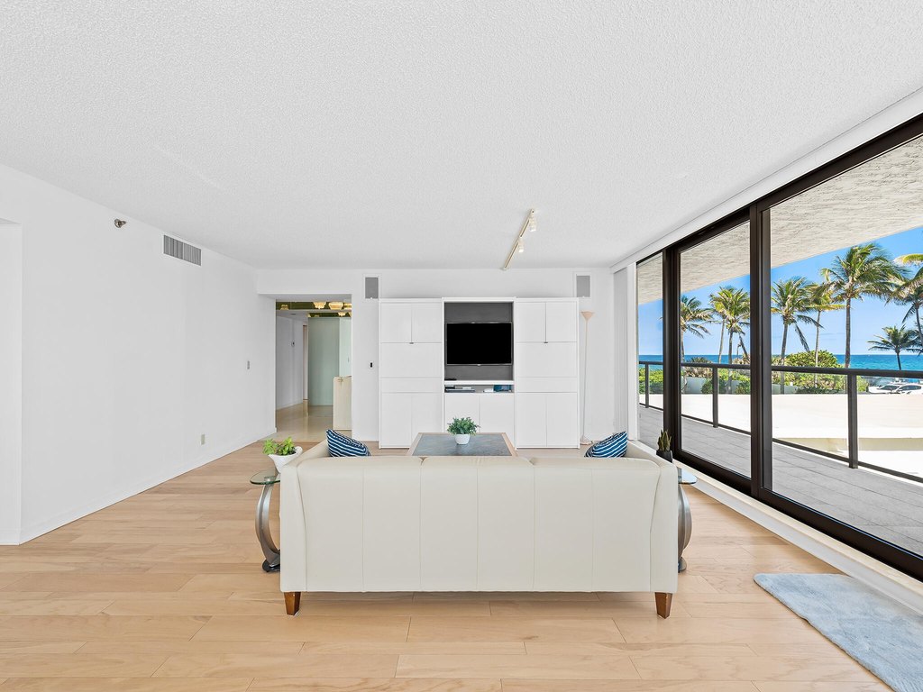 Highland Beach, Florida, 33487, United States, 3 Bedrooms Bedrooms, ,2.5 BathroomsBathrooms,Residential,Forsale,1886576