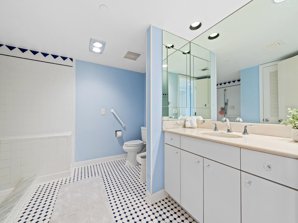 Highland Beach, Florida, 33487, United States, 3 Bedrooms Bedrooms, ,2.5 BathroomsBathrooms,Residential,Forsale,1886576