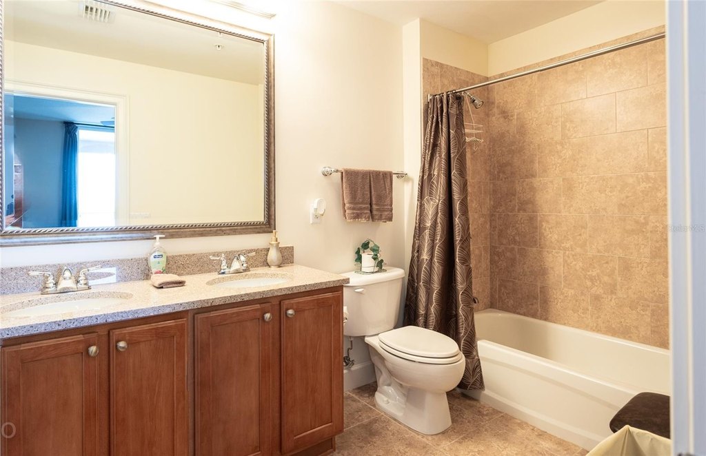 PALM COAST, Florida, 32137, United States, 3 Bedrooms Bedrooms, ,3 BathroomsBathrooms,Residential,Forsale,1944489