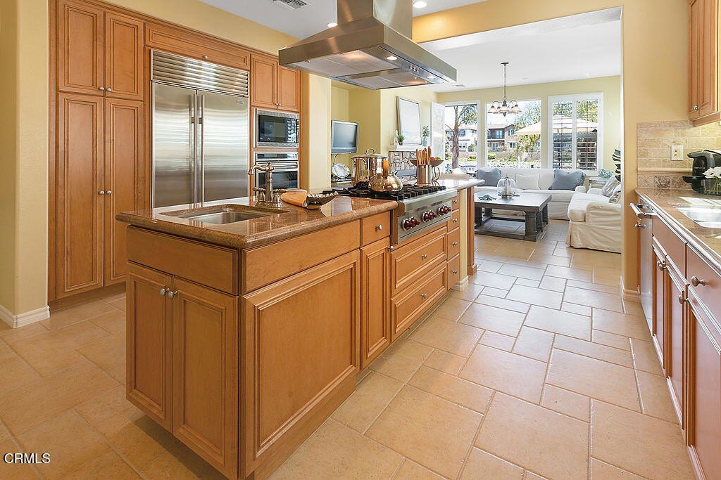 Oxnard, California, 93035, United States, 4 Bedrooms Bedrooms, ,3.5 BathroomsBathrooms,Residential,Forsale,2004522