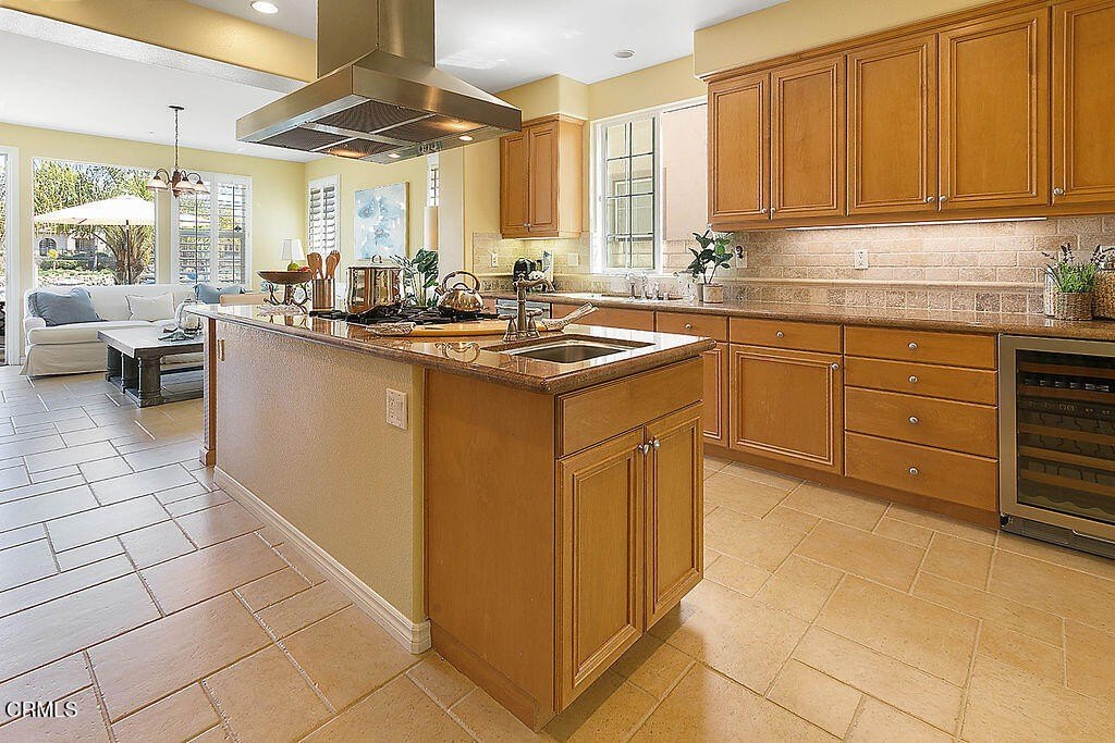 Oxnard, California, 93035, United States, 4 Bedrooms Bedrooms, ,3.5 BathroomsBathrooms,Residential,Forsale,2004522