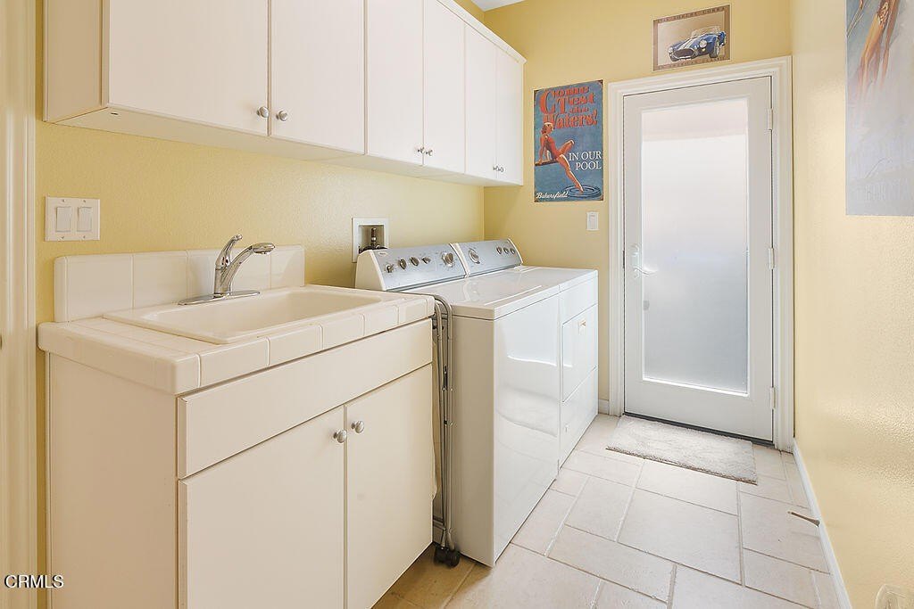 Oxnard, California, 93035, United States, 4 Bedrooms Bedrooms, ,3.5 BathroomsBathrooms,Residential,Forsale,2004522