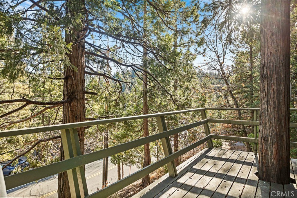 Lake Arrowhead, California, 92352, United States, 3 Bedrooms Bedrooms, ,2 BathroomsBathrooms,Residential,Forsale,1886296