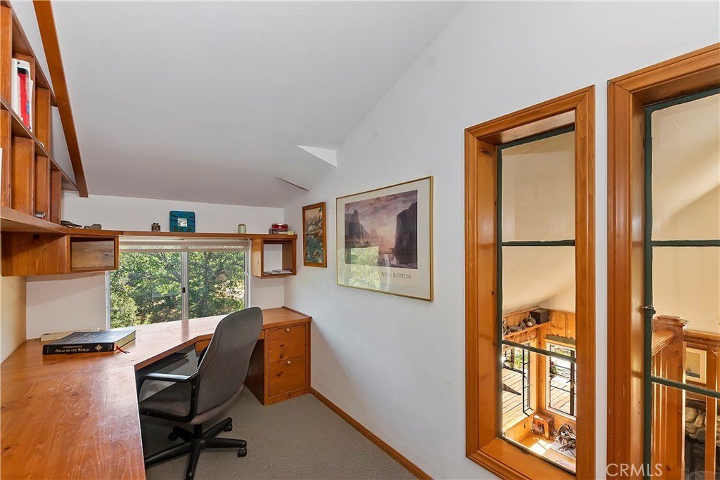 Lake Arrowhead, California, 92352, United States, 4 Bedrooms Bedrooms, ,3.5 BathroomsBathrooms,Residential,Forsale,1946614