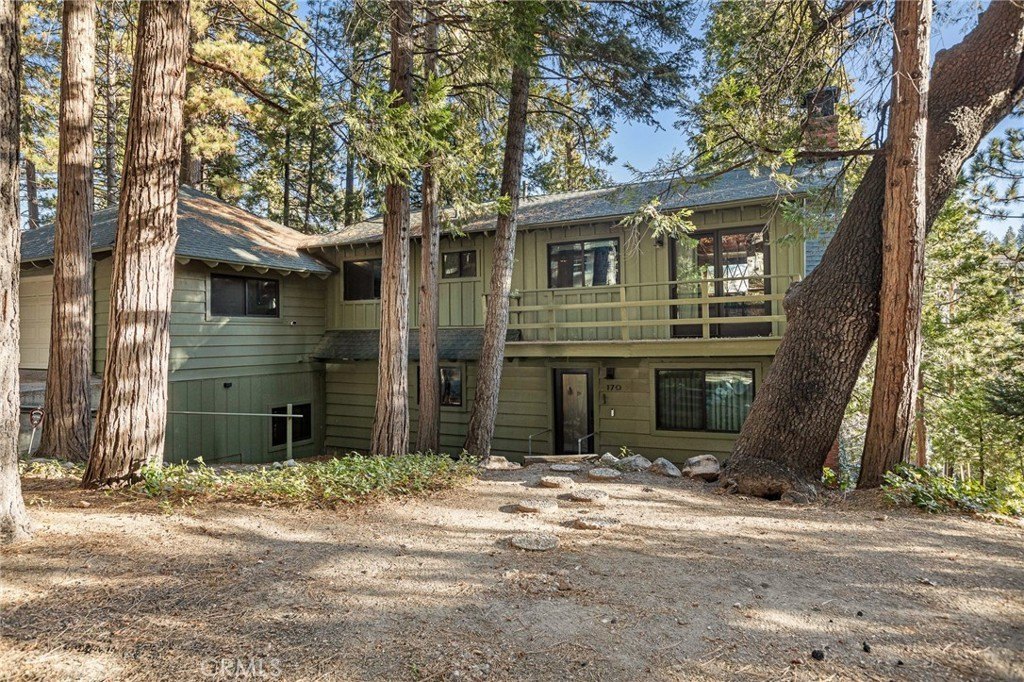 Lake Arrowhead, California, 92352, United States, 3 Bedrooms Bedrooms, ,2 BathroomsBathrooms,Residential,Forsale,1886296