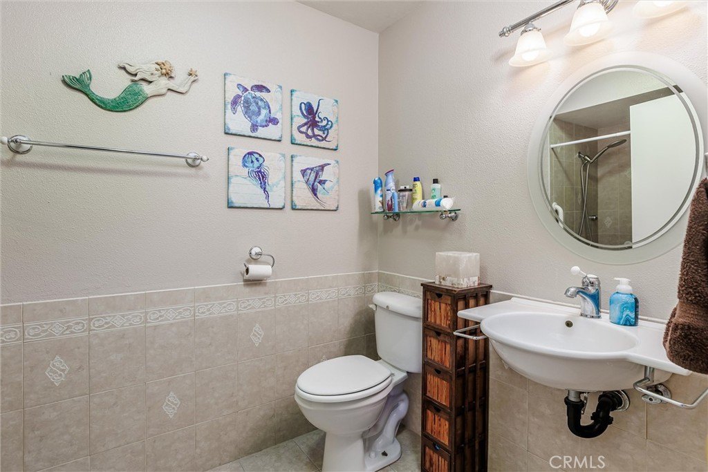 Cayucos, California, 93430, United States, 6 Bedrooms Bedrooms, ,3 BathroomsBathrooms,Residential,Forsale,1960244