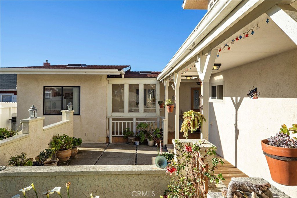 Cayucos, California, 93430, United States, 6 Bedrooms Bedrooms, ,3 BathroomsBathrooms,Residential,Forsale,1960244