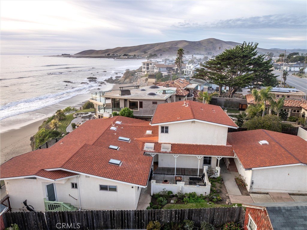 Cayucos, California, 93430, United States, 6 Bedrooms Bedrooms, ,3 BathroomsBathrooms,Residential,Forsale,1960244