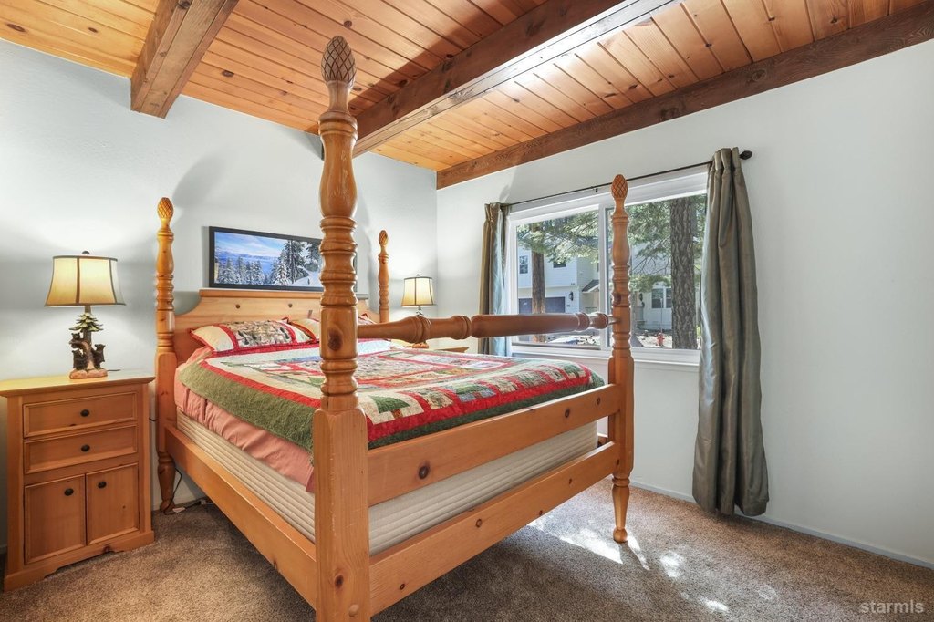 South Lake Tahoe, California, 96150, United States, 3 Bedrooms Bedrooms, ,2 BathroomsBathrooms,Residential,Forsale,1886457