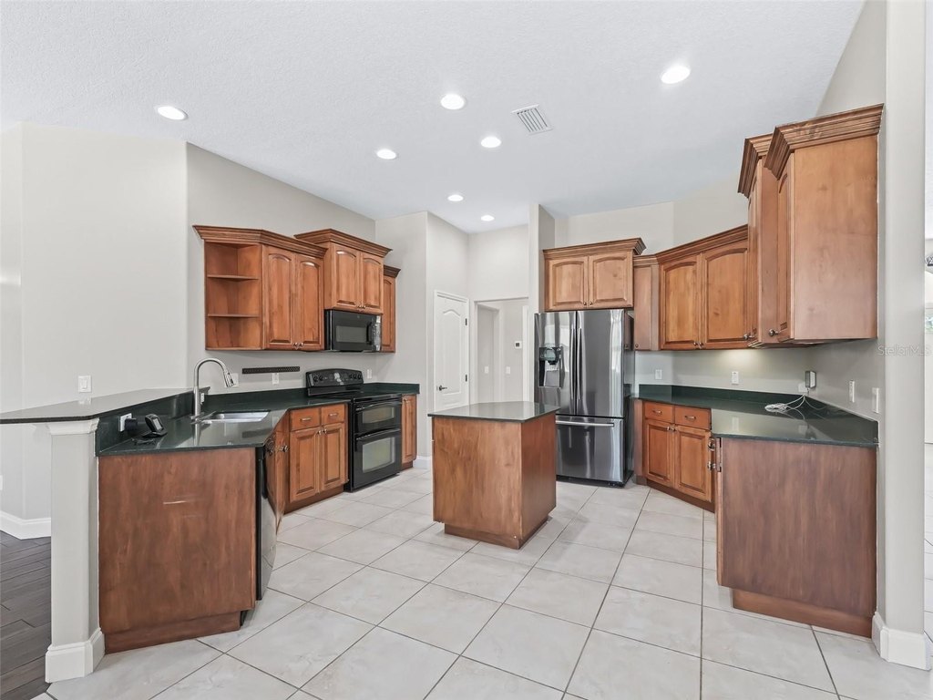 WEIRSDALE, Florida, 32195, United States, 3 Bedrooms Bedrooms, ,2 BathroomsBathrooms,Residential,Forsale,2004580