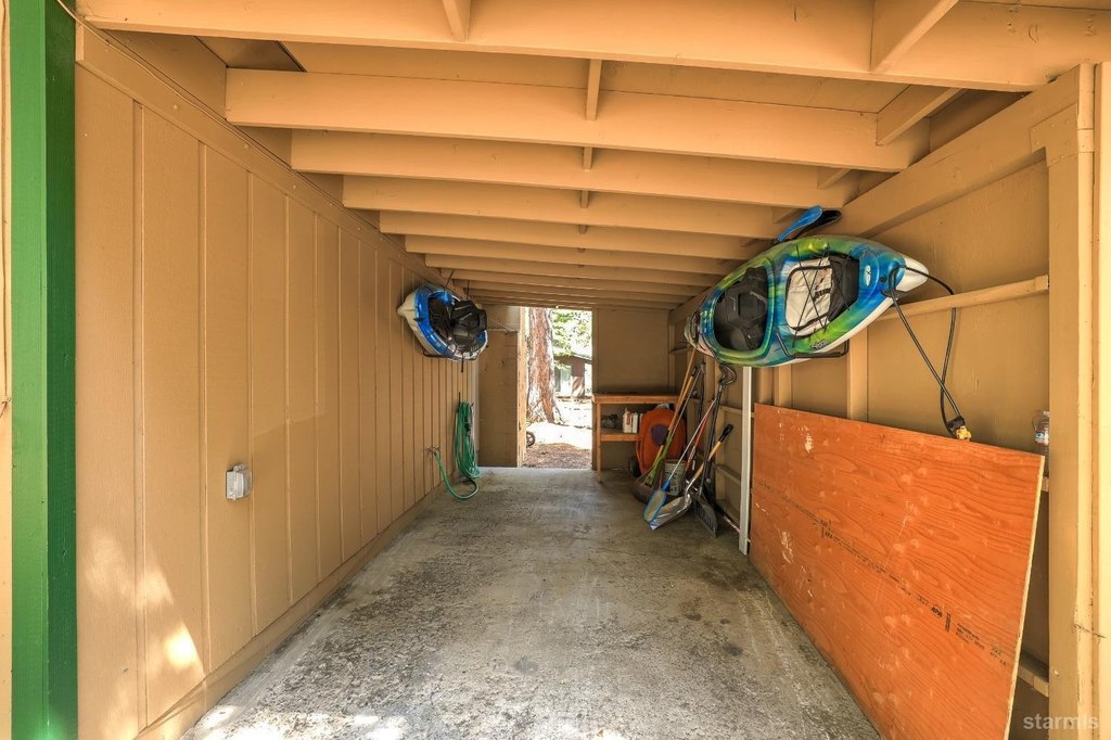 South Lake Tahoe, California, 96150, United States, 3 Bedrooms Bedrooms, ,2 BathroomsBathrooms,Residential,Forsale,1886457