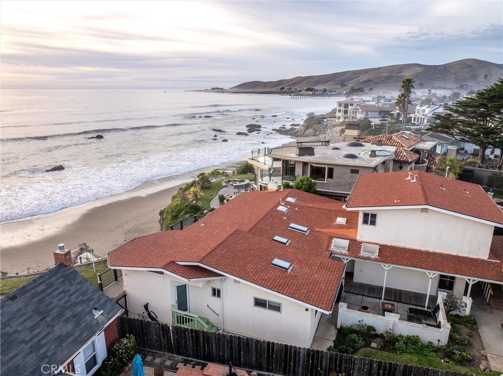 Cayucos, California, 93430, United States, 6 Bedrooms Bedrooms, ,3 BathroomsBathrooms,Residential,Forsale,1960244