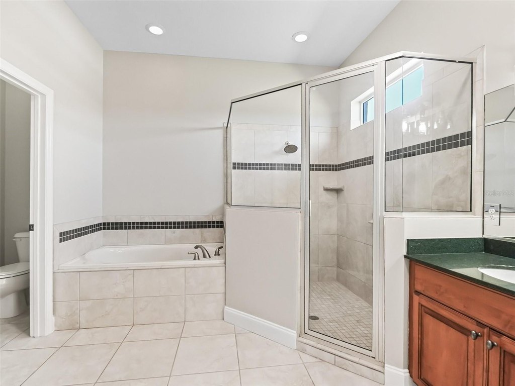 WEIRSDALE, Florida, 32195, United States, 3 Bedrooms Bedrooms, ,2 BathroomsBathrooms,Residential,Forsale,2004580