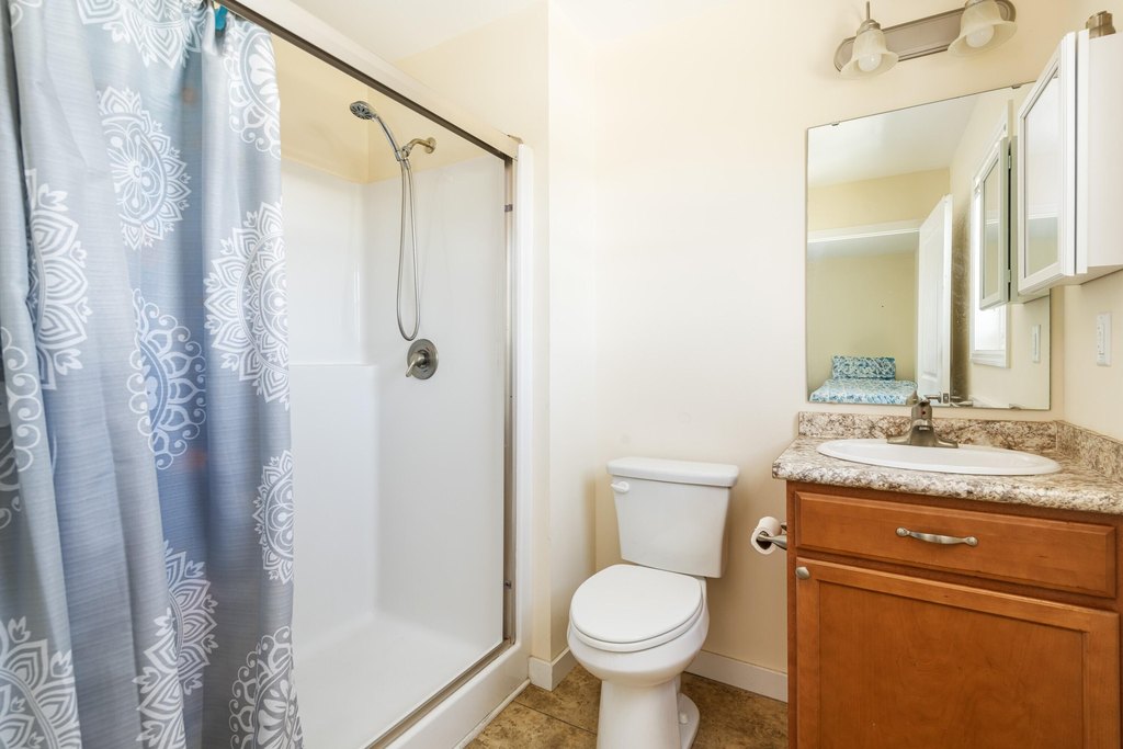 MARATHON, Florida, 33050, United States, 6 Bedrooms Bedrooms, ,4 BathroomsBathrooms,Residential,Forsale,1927577
