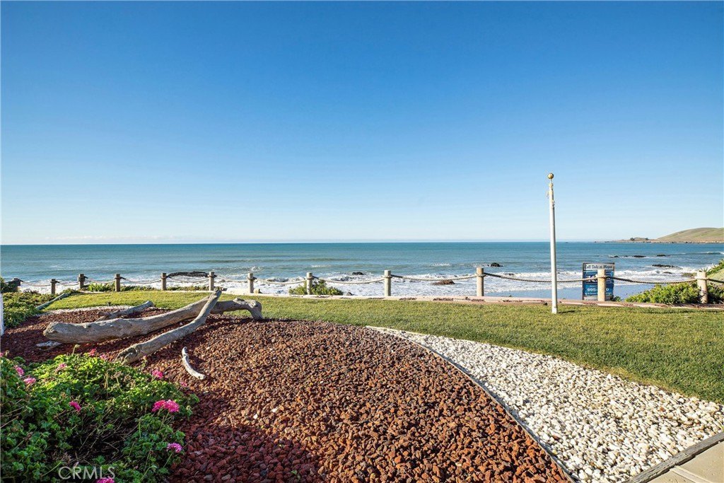 Cayucos, California, 93430, United States, 6 Bedrooms Bedrooms, ,3 BathroomsBathrooms,Residential,Forsale,1960244