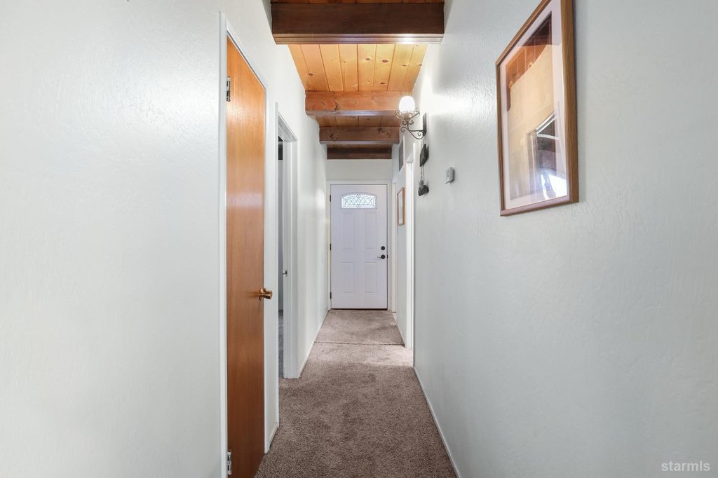 South Lake Tahoe, California, 96150, United States, 3 Bedrooms Bedrooms, ,2 BathroomsBathrooms,Residential,Forsale,1886457