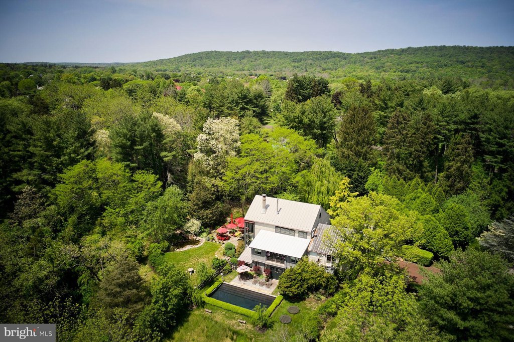 NEWTOWN, Pennsylvania, 18940, United States, 5 Bedrooms Bedrooms, ,4 BathroomsBathrooms,Residential,Forsale,1905153