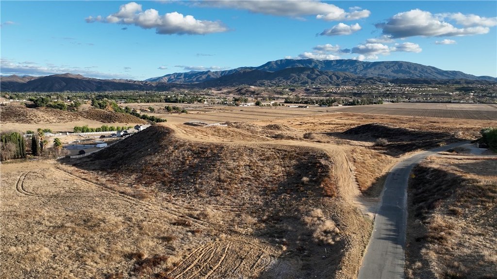 Temecula, California, 92592, United States, ,Land,Forsale,1953042