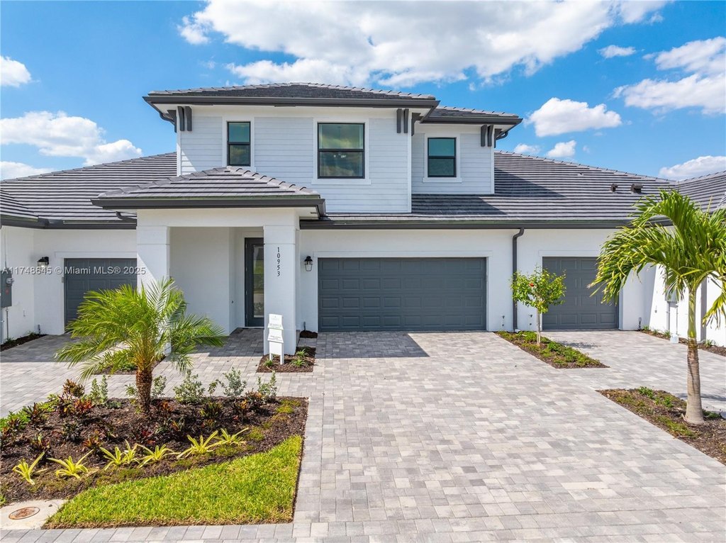Fort Myers, Florida, 33913, United States, 3 Bedrooms Bedrooms, ,3.5 BathroomsBathrooms,Residential,Forsale,1913813