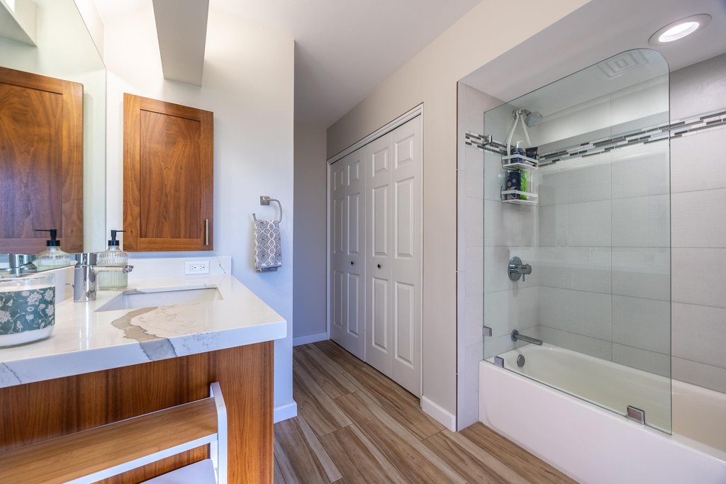 Lahaina, Hawaii, 96761, United States, 2 Bedrooms Bedrooms, ,2 BathroomsBathrooms,Residential,Forsale,2004549