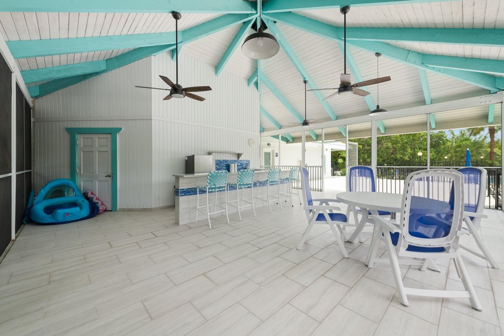 MARATHON, Florida, 33050, United States, 2 Bedrooms Bedrooms, ,2 BathroomsBathrooms,Residential,Forsale,1903970