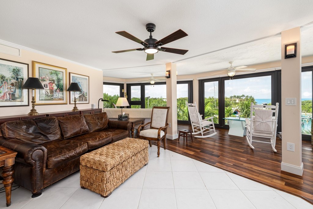 MARATHON, Florida, 33050, United States, 2 Bedrooms Bedrooms, ,2 BathroomsBathrooms,Residential,Forsale,1903970