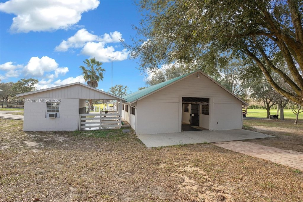 Other City - In The State Of Florida, Florida, 34491, United States, 3 Bedrooms Bedrooms, ,2 BathroomsBathrooms,Residential,Forsale,1905406