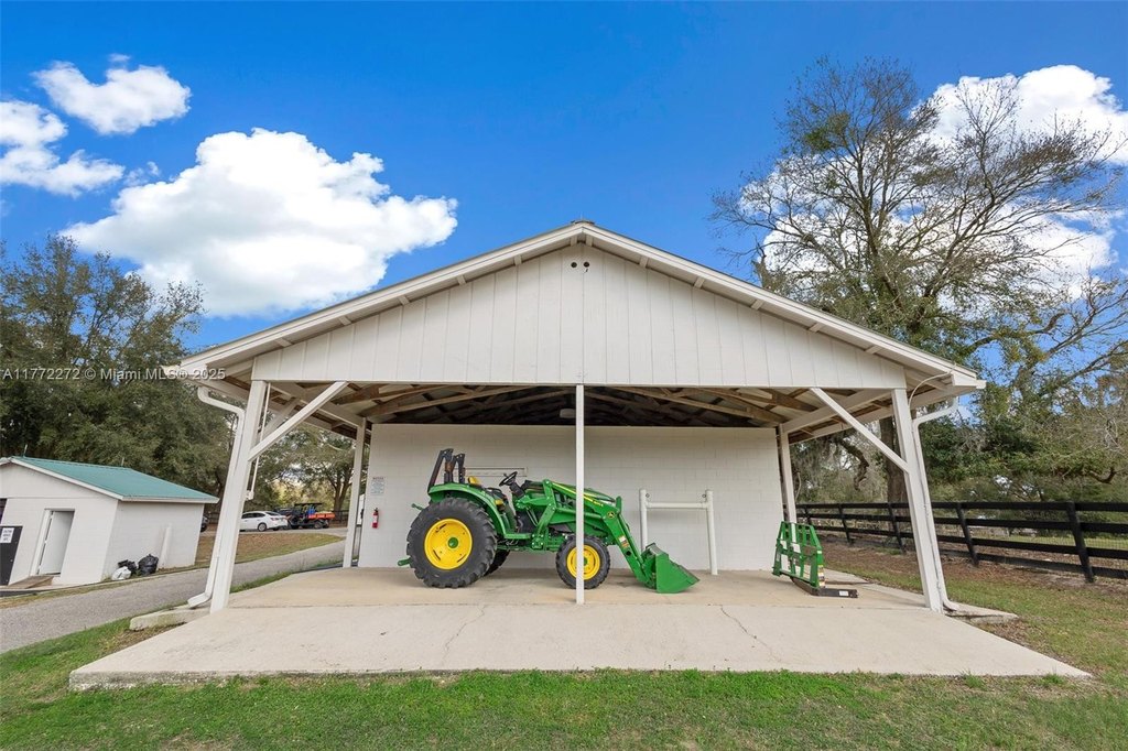 Other City - In The State Of Florida, Florida, 34491, United States, 3 Bedrooms Bedrooms, ,2 BathroomsBathrooms,Residential,Forsale,1905406