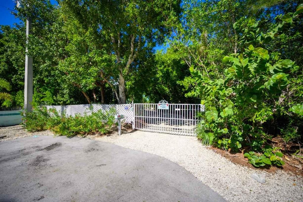 No Name, Florida, 33043, United States, 3 Bedrooms Bedrooms, ,3 BathroomsBathrooms,Residential,Forsale,1968259