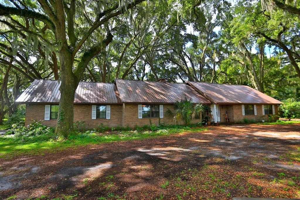 HAWTHORNE, Florida, 32640, United States, 4 Bedrooms Bedrooms, ,4 BathroomsBathrooms,Residential,Forsale,1903064