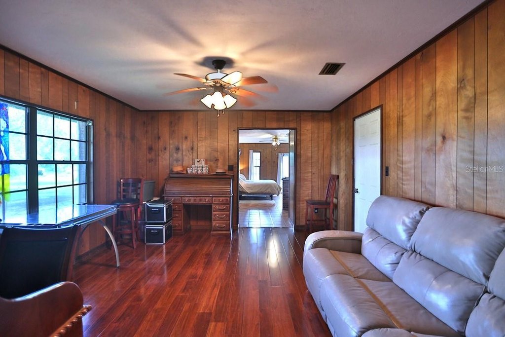 HAWTHORNE, Florida, 32640, United States, 4 Bedrooms Bedrooms, ,4 BathroomsBathrooms,Residential,Forsale,1903064