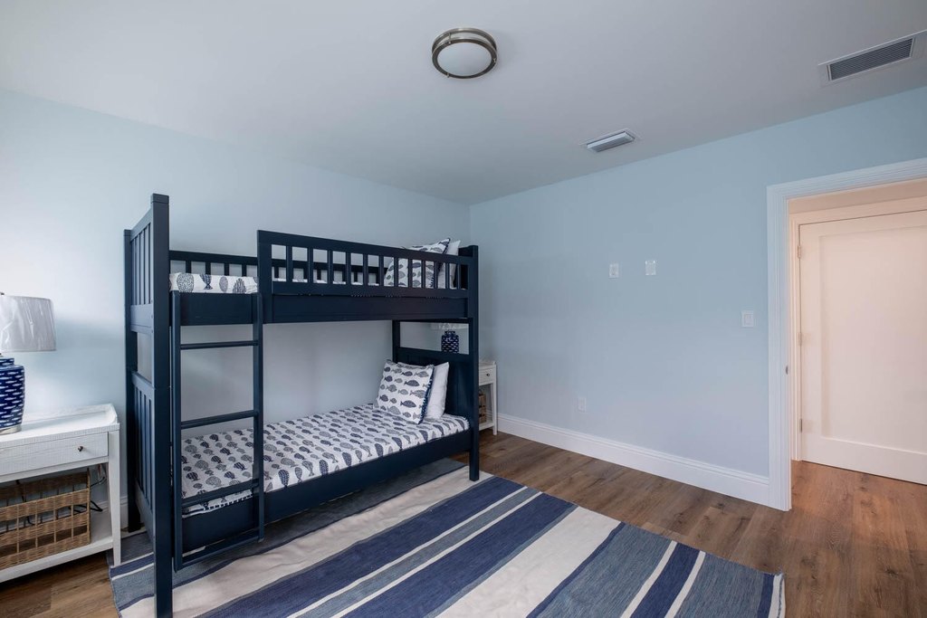 MARATHON, Florida, 33050, United States, 5 Bedrooms Bedrooms, ,4 BathroomsBathrooms,Residential,Forsale,2004364