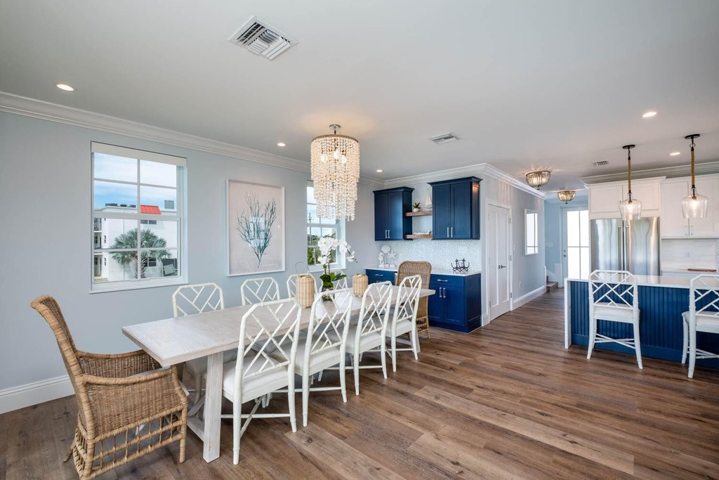 MARATHON, Florida, 33050, United States, 5 Bedrooms Bedrooms, ,4 BathroomsBathrooms,Residential,Forsale,2004364