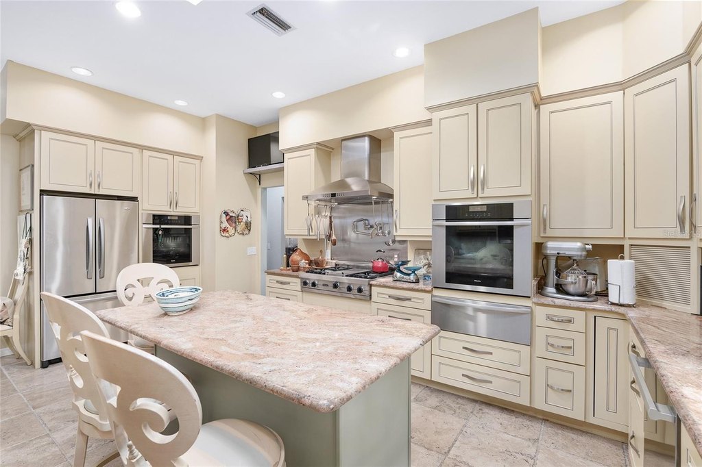OCALA, Florida, 34471, United States, 4 Bedrooms Bedrooms, ,5 BathroomsBathrooms,Residential,Forsale,1884168