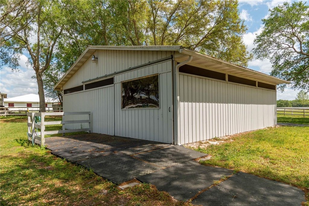 MORRISTON, Florida, 32668, United States, 5 Bedrooms Bedrooms, ,5 BathroomsBathrooms,Residential,Forsale,1903069