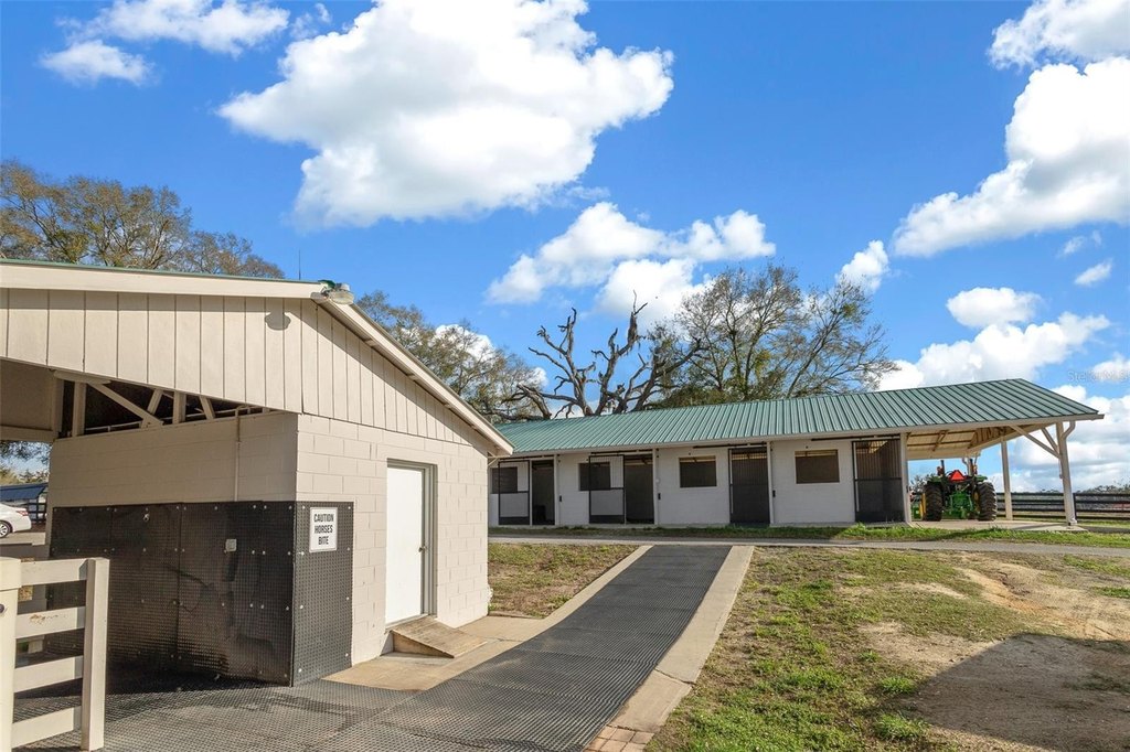 SUMMERFIELD, Florida, 34491, United States, 3 Bedrooms Bedrooms, ,2 BathroomsBathrooms,Residential,Forsale,2004001