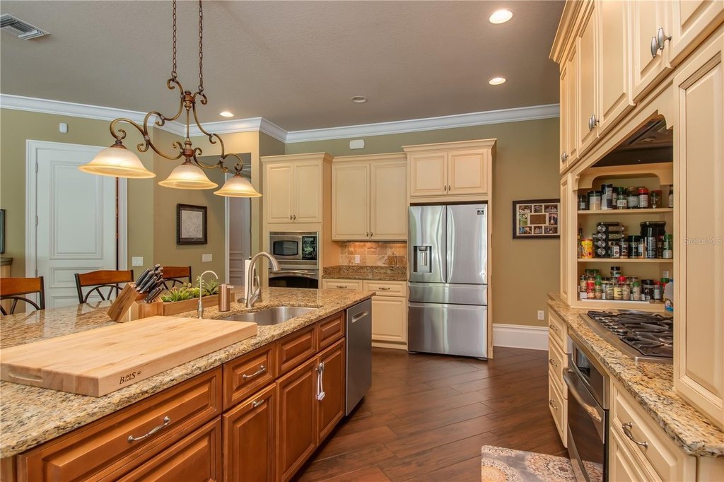 OCALA, Florida, 34476, United States, 5 Bedrooms Bedrooms, ,5.5 BathroomsBathrooms,Residential,Forsale,2009446