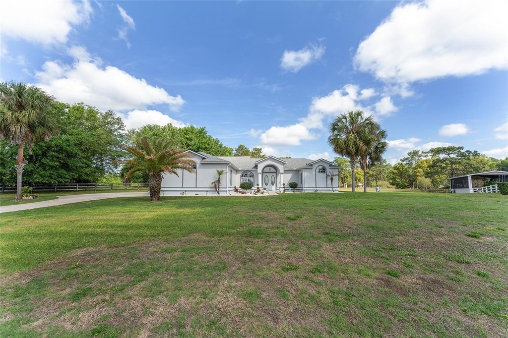SILVER SPRINGS, Florida, 34488, United States, 3 Bedrooms Bedrooms, ,3 BathroomsBathrooms,Residential,Forsale,1944507