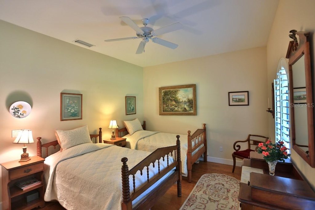 OCALA, Florida, 34480, United States, 3 Bedrooms Bedrooms, ,3 BathroomsBathrooms,Residential,Forsale,1903062