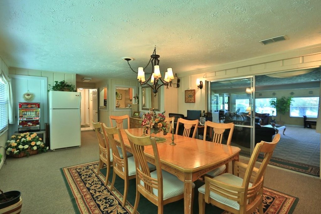 OCALA, Florida, 34471, United States, 3 Bedrooms Bedrooms, ,3 BathroomsBathrooms,Residential,Forsale,1905400