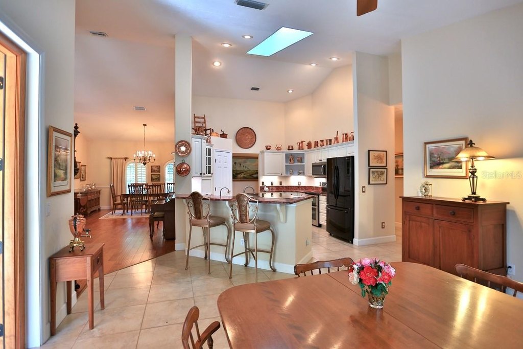 OCALA, Florida, 34480, United States, 3 Bedrooms Bedrooms, ,3 BathroomsBathrooms,Residential,Forsale,1903062