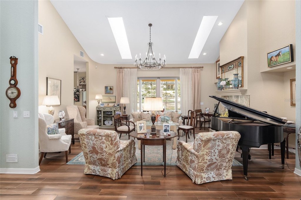 OCALA, Florida, 34471, United States, 4 Bedrooms Bedrooms, ,5 BathroomsBathrooms,Residential,Forsale,1884168