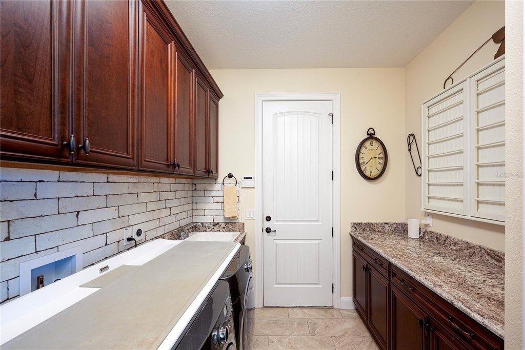 OCALA, Florida, 34476, United States, 4 Bedrooms Bedrooms, ,3 BathroomsBathrooms,Residential,Forsale,2009455