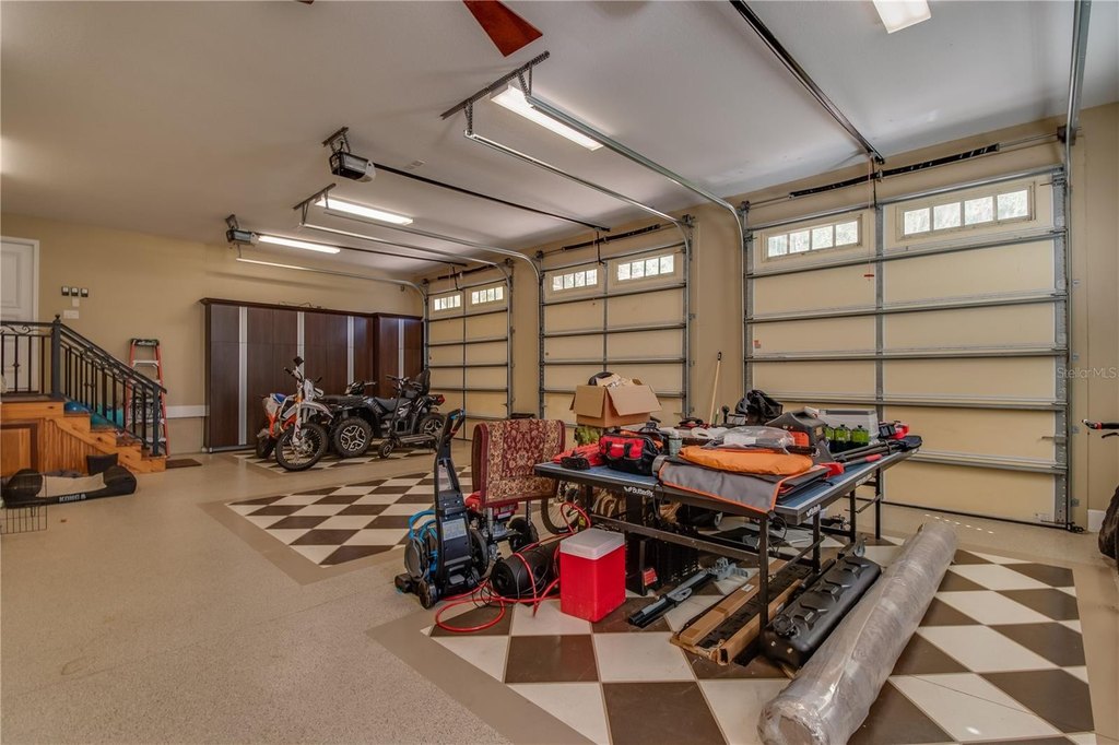 OCALA, Florida, 34476, United States, 5 Bedrooms Bedrooms, ,5.5 BathroomsBathrooms,Residential,Forsale,2009446