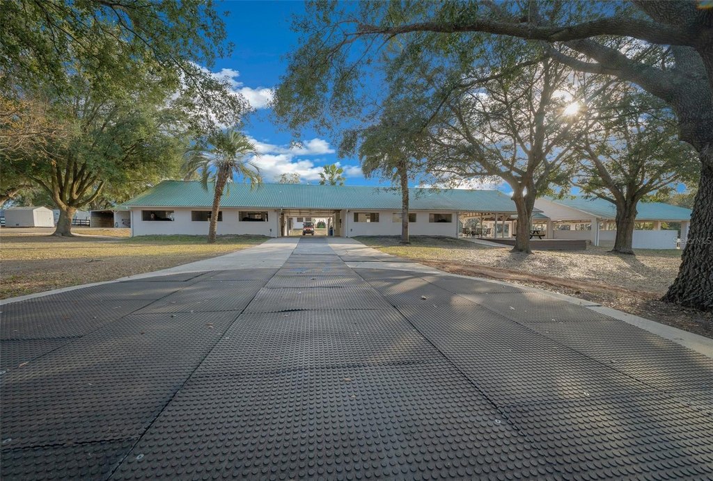 SUMMERFIELD, Florida, 34491, United States, 3 Bedrooms Bedrooms, ,2 BathroomsBathrooms,Residential,Forsale,2004001